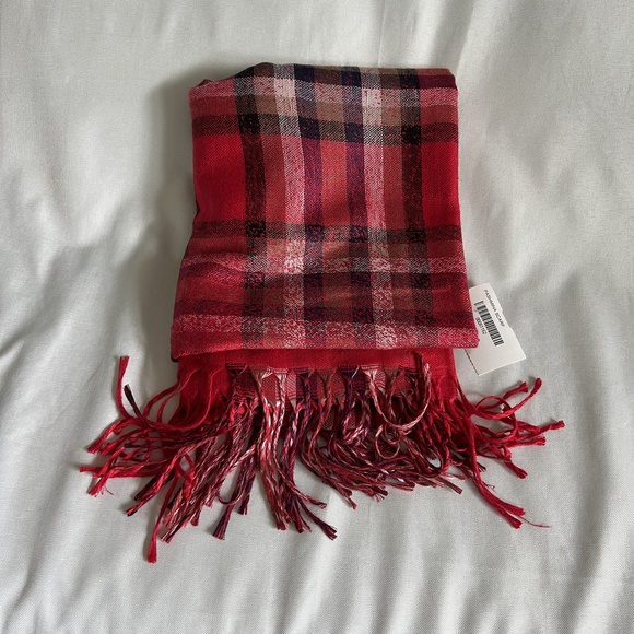 Pashmina Scarf Red Plaid Christmas Fringed Winter Warm Cozy Festive - Picture 3 of 3